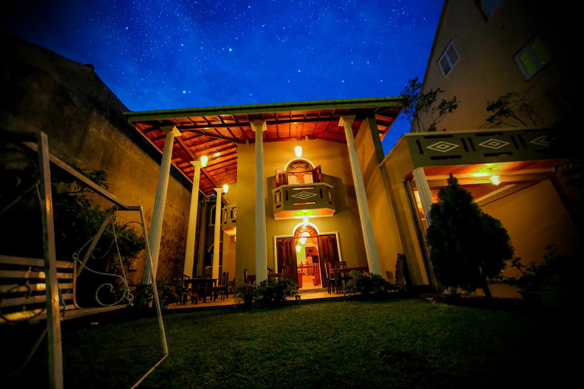Frangipani Motel Галле Экстерьер фото