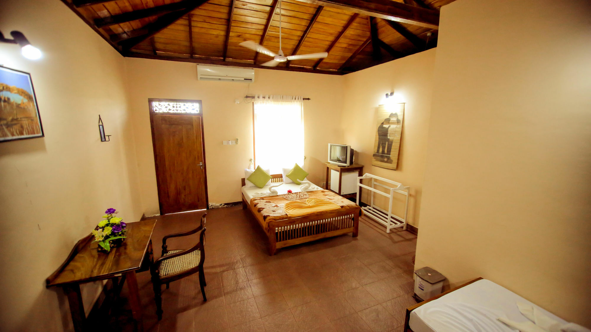 Frangipani Motel Галле Экстерьер фото